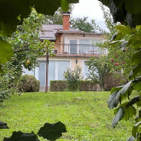 Holiday House Bistrik SJJ Esterno foto