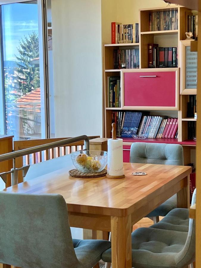 Holiday House Bistrik SJJ Esterno foto