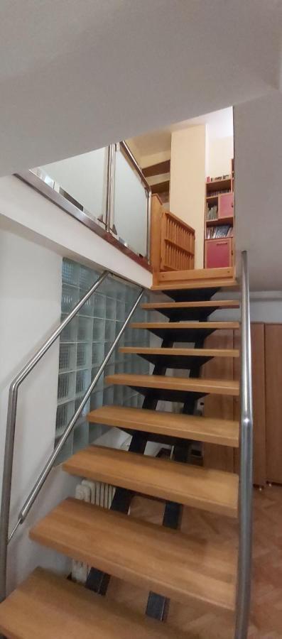 Holiday House Bistrik SJJ Esterno foto