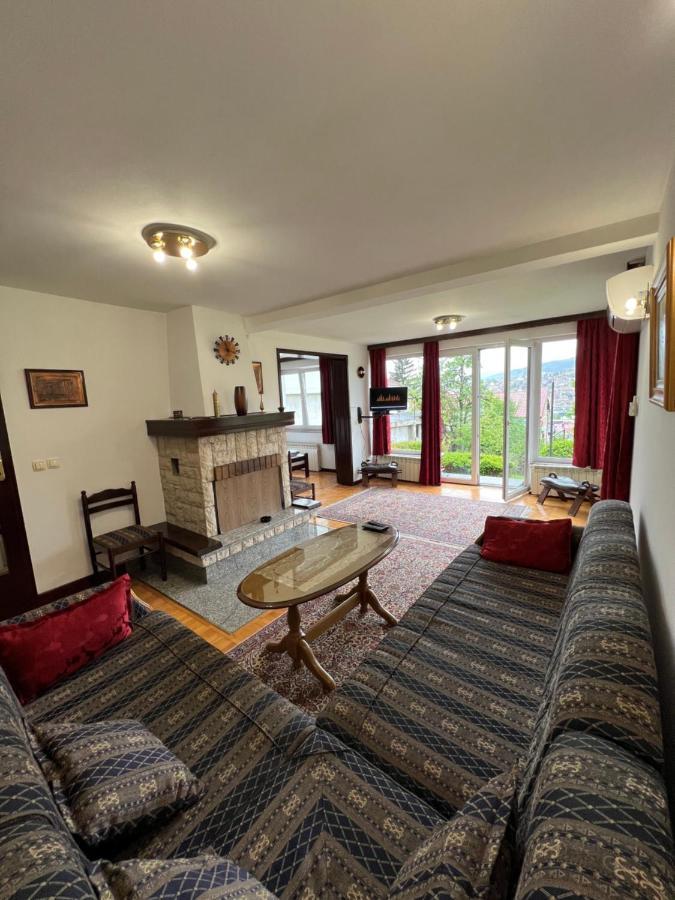 Holiday House Bistrik SJJ Esterno foto