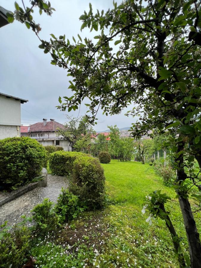 Holiday House Bistrik SJJ Esterno foto